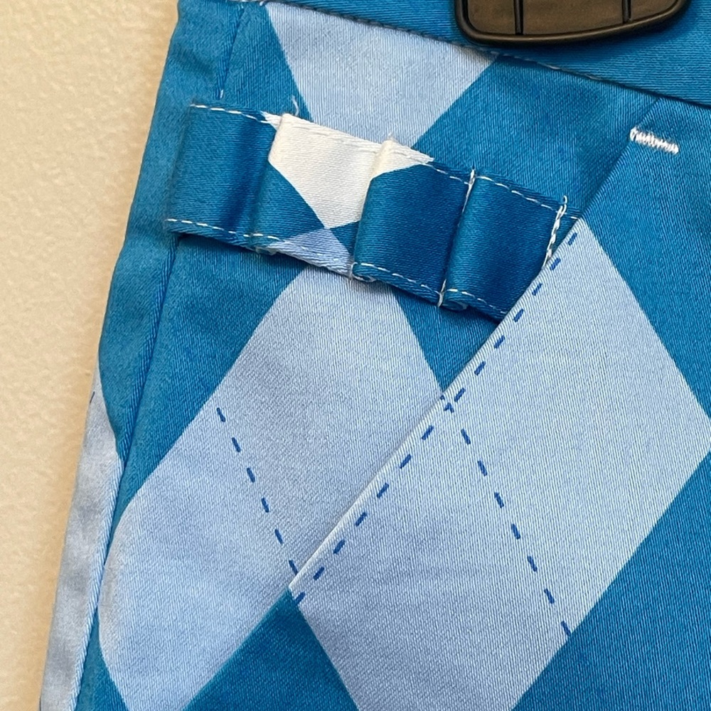 NWT Royal and Awesome Blue Diamond Women’s Golf Shorts - Picture 6 of 10